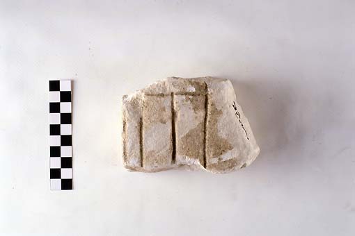 STELE/frammento - produzione daunia (sec. VII a.C)