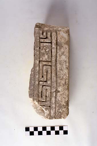 STELE/frammento - produzione daunia (sec. VII a.C)