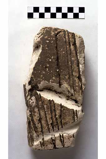 STELE/frammento - produzione daunia (sec. VII a.C)