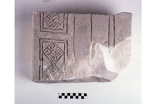 STELE/frammento, Nava, tipo IV - produzione daunia (secc. VI/ V a.C)