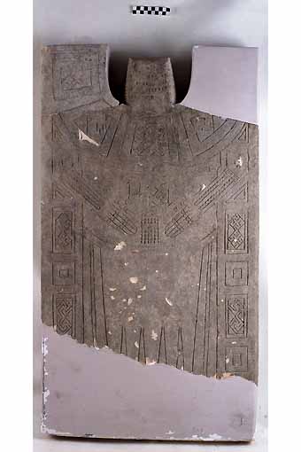 STELE, Nava, tipo IV - produzione daunia (secc. VI/ V a.C)