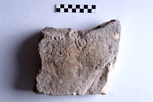 STELE/frammento - produzione daunia (sec. VII a.C)