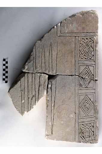 STELE/frammento, Nava, tipo III - produzione daunia (meta' sec. VI a.C)