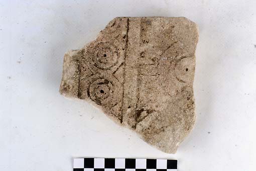 STELE/frammento - produzione daunia (sec. VII a.C)