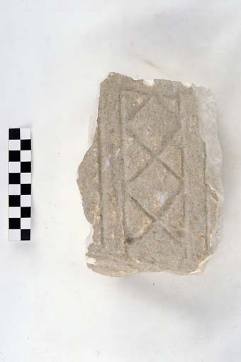 STELE/frammento - produzione daunia (sec. VII a.C)