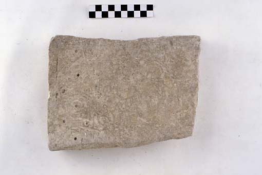 STELE/frammento - produzione daunia (secc. VII/ V a.C)