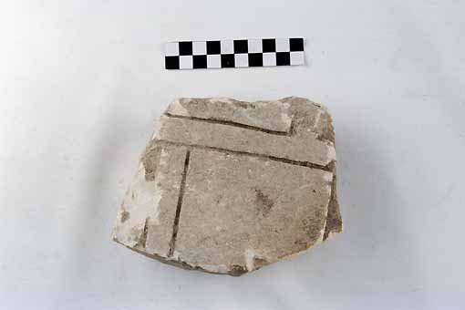 STELE/frammento - produzione daunia (sec. VII a.C)