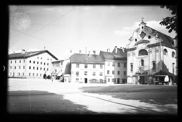 Piazza (negativo) di anonimo (prima metà XX)