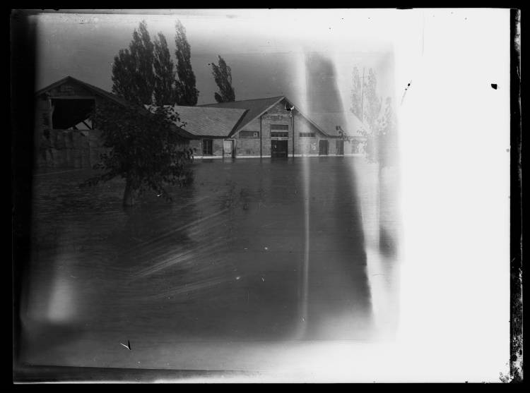 Alluvione (negativo) di anonimo (prima metà XX)