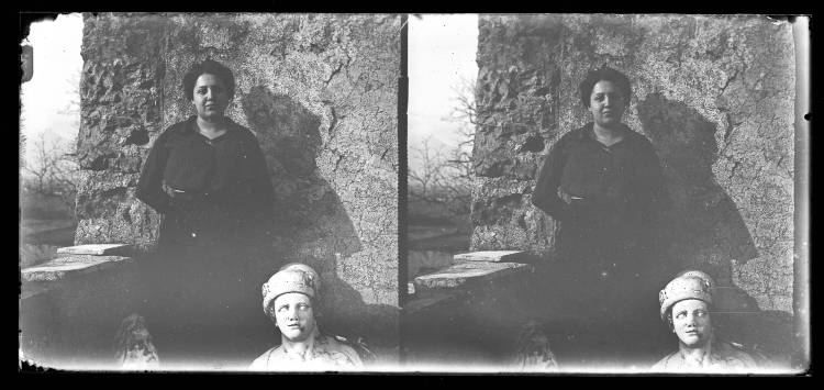 Ritratti fotografici - Donne (negativo) di Carlo Armenio Angrisani (prima metà XX)