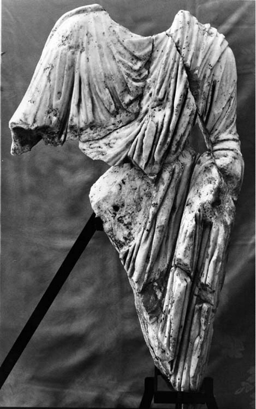 statua (positivo) di Francesco "Cicciotto" Caso (seconda metà XX)