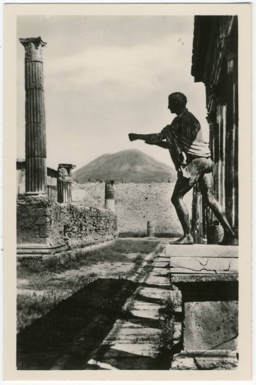Pompei - zona archeologica (positivo) di Fratelli Alinari, Firenze (studio) (metà XX)