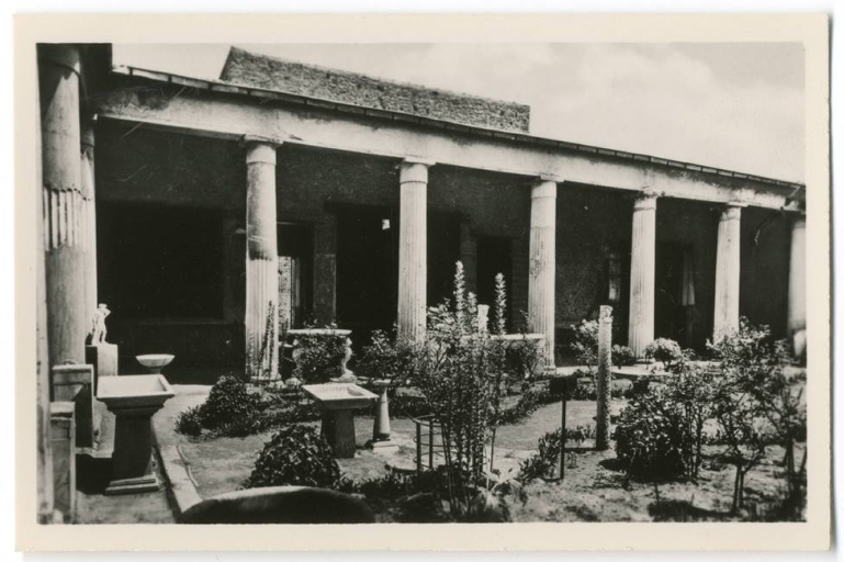 Pompei - zona archeologica (positivo) di Fratelli Alinari, Firenze (studio) (metà XX)