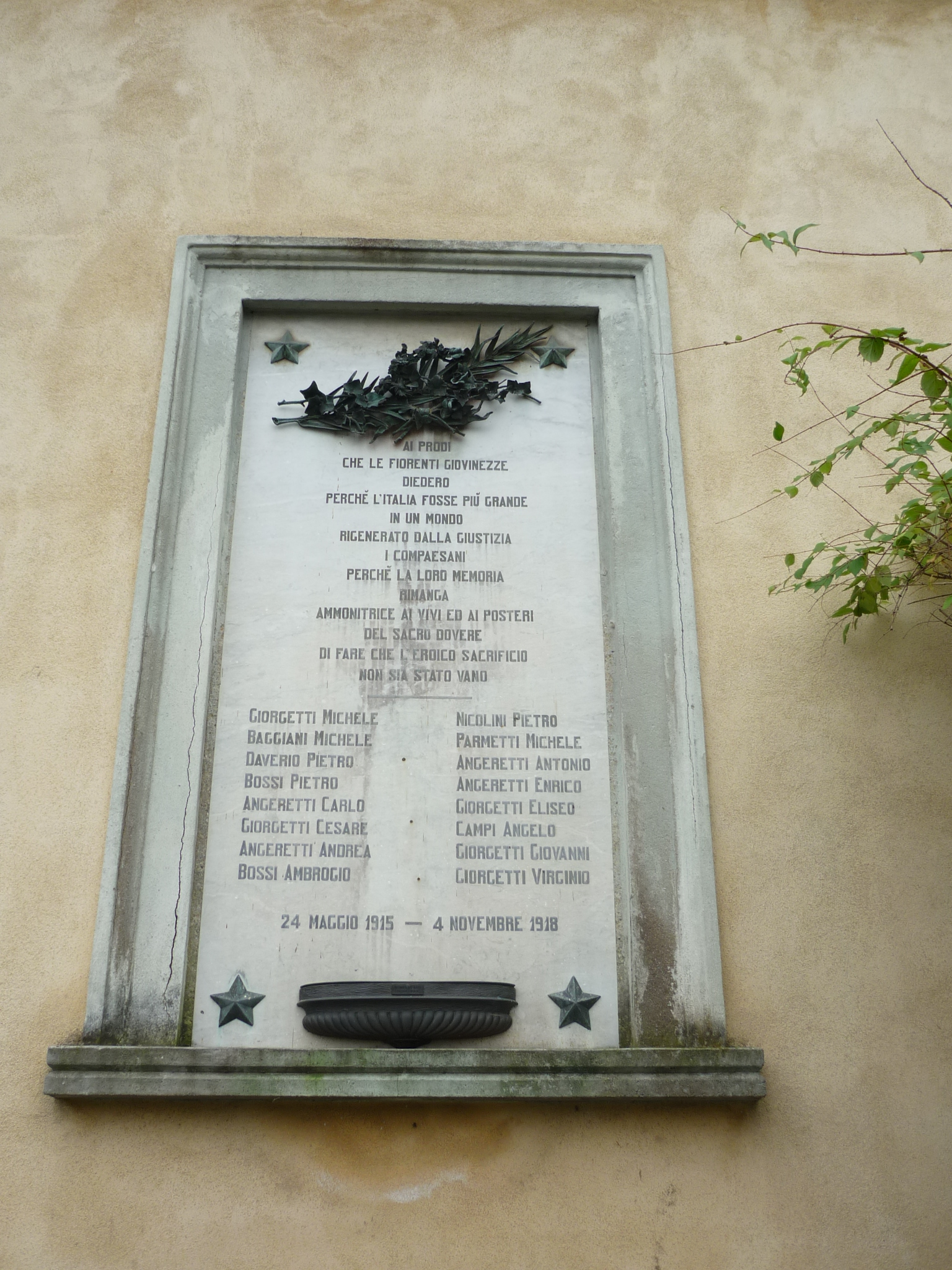 monumento ai caduti - a lapide, opera isolata - ambito italiano (sec. XX)