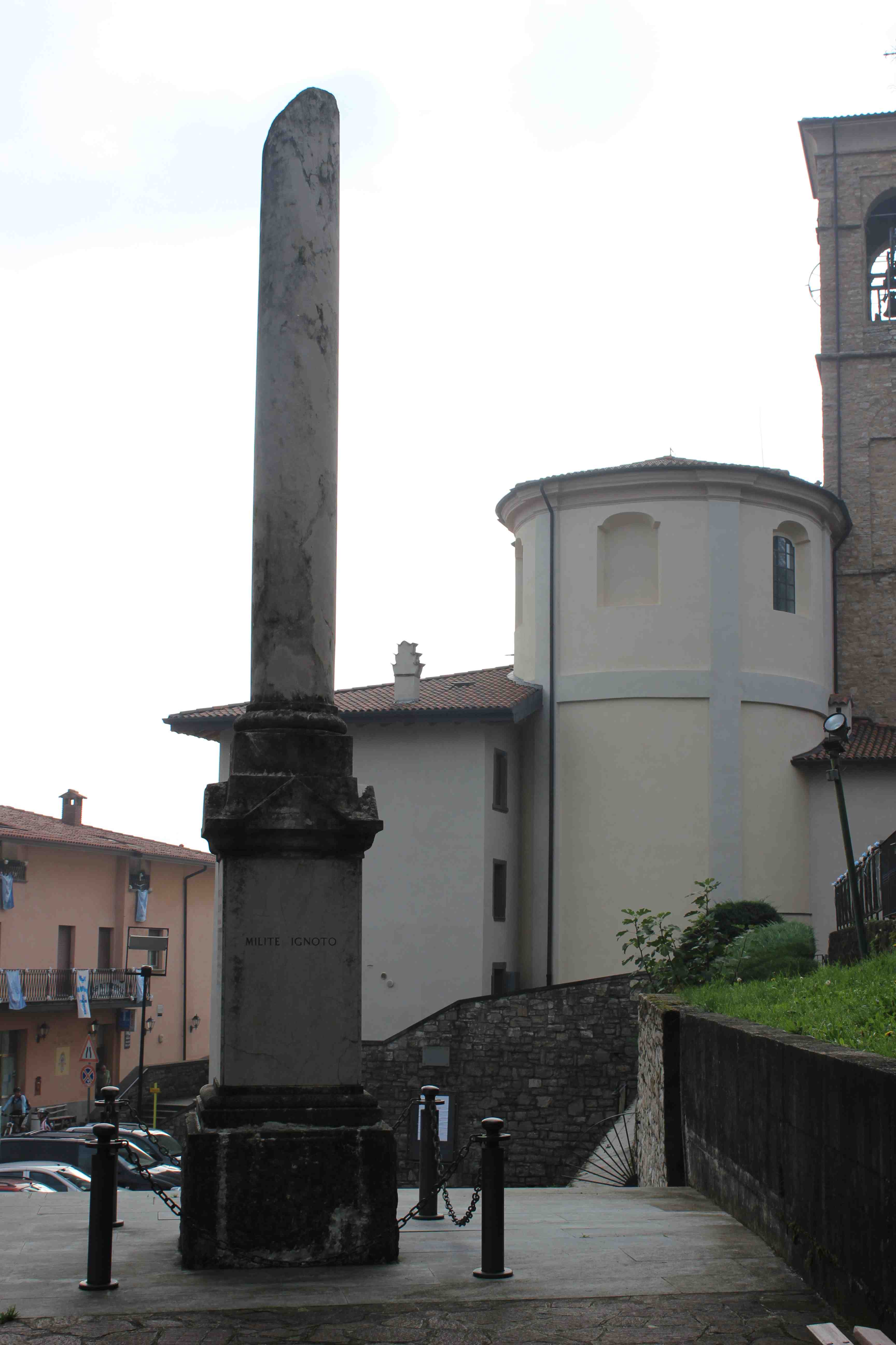 monumento ai caduti - a colonna spezzata, opera isolata - ambito italiano (prima metà sec. XX)