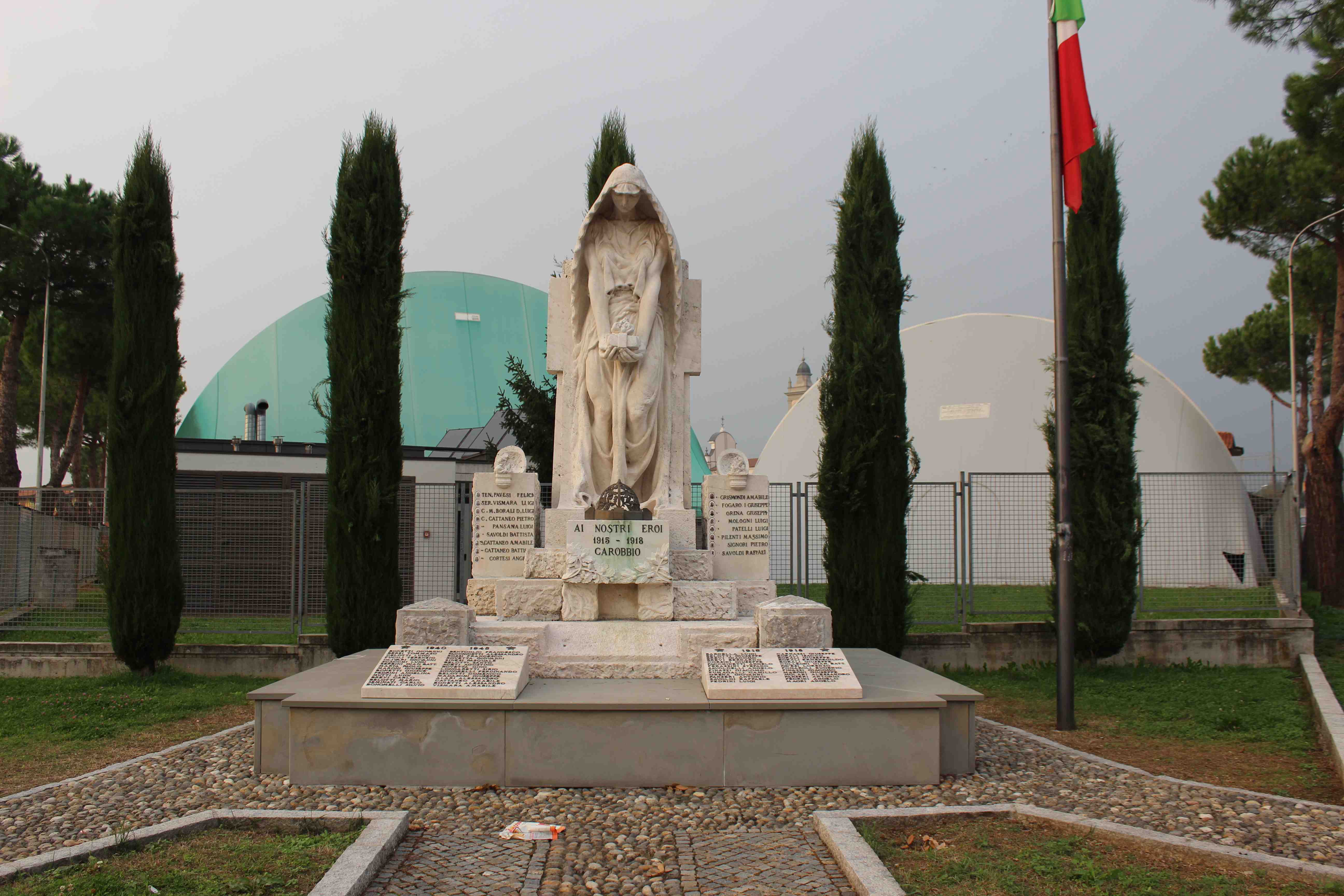 monumento ai caduti - a cippo, opera isolata di Vescovi Tobia (attribuito) (prima metà sec. XX)