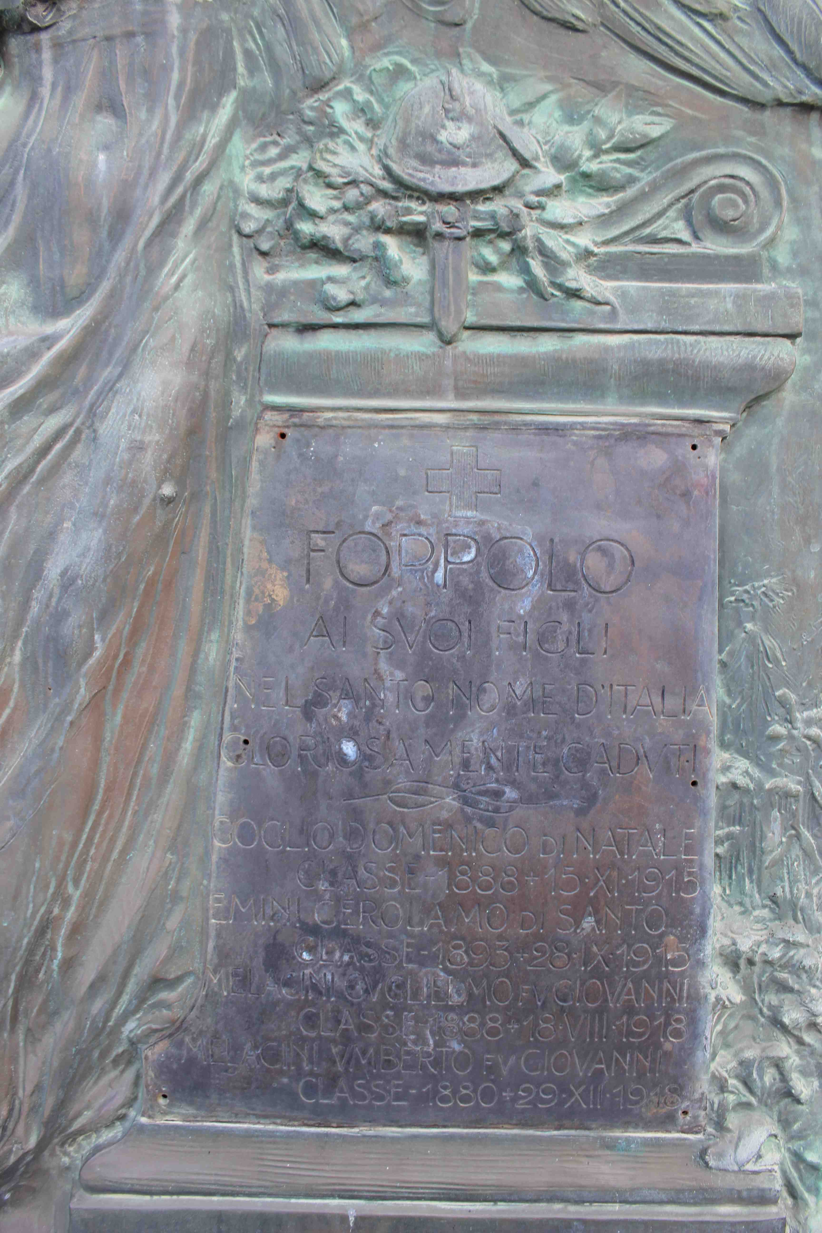 monumento ai caduti - a lapide, opera isolata di Rescaldani A (attribuito) (prima metà sec. XX)