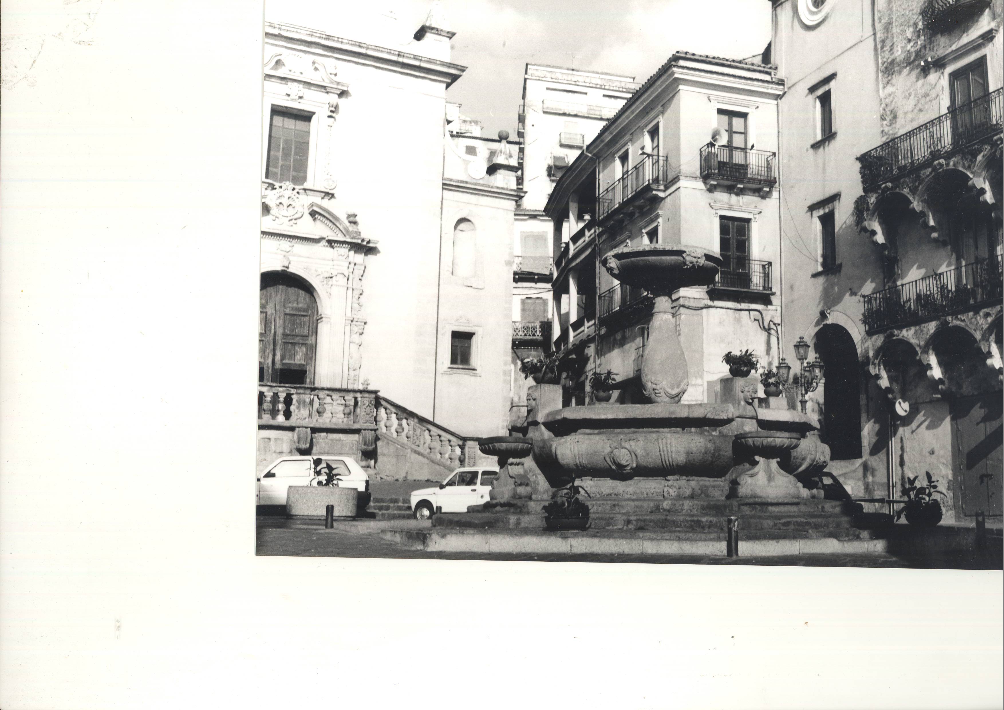 Fontana dei venti (fontana, pubblica) - Paola (CS) 