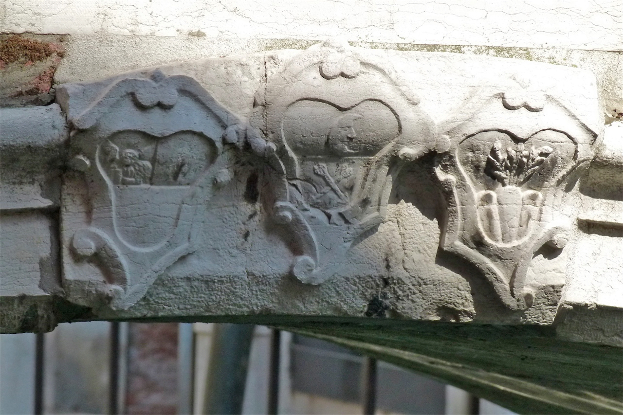 stemma (rilievo, opera isolata) - ambito veneziano (secc. XVI-XVII)