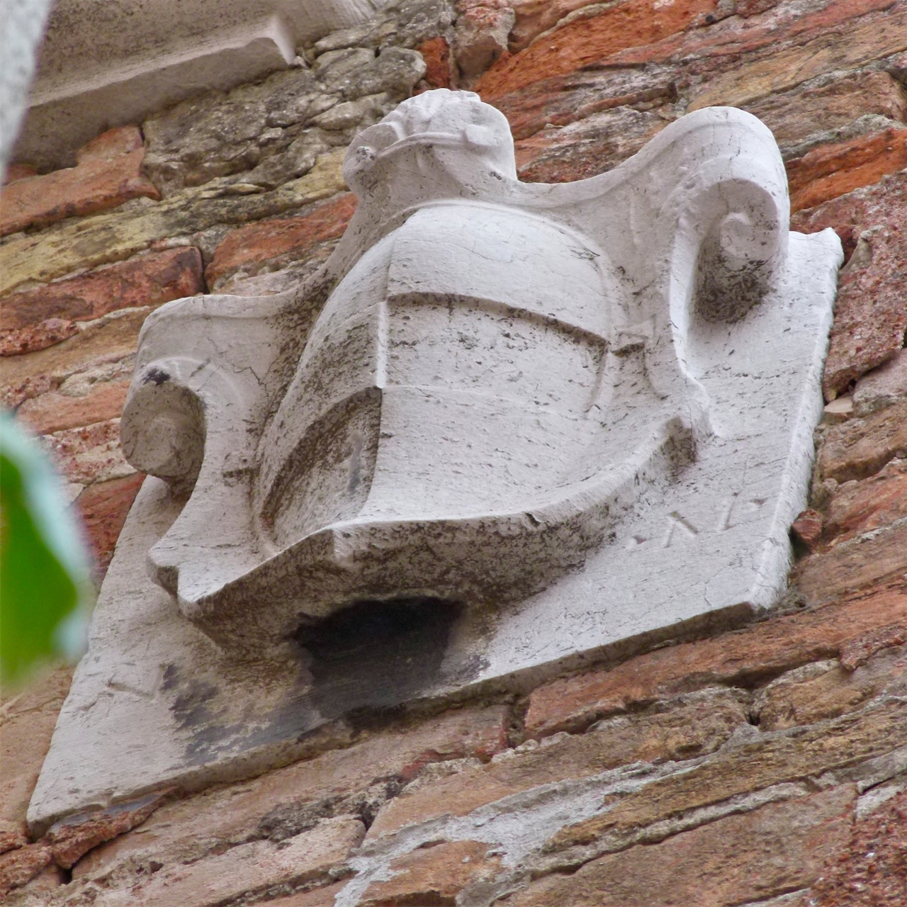 stemma gentilizio (rilievo, opera isolata) - ambito veneziano (fine sec. XVI)