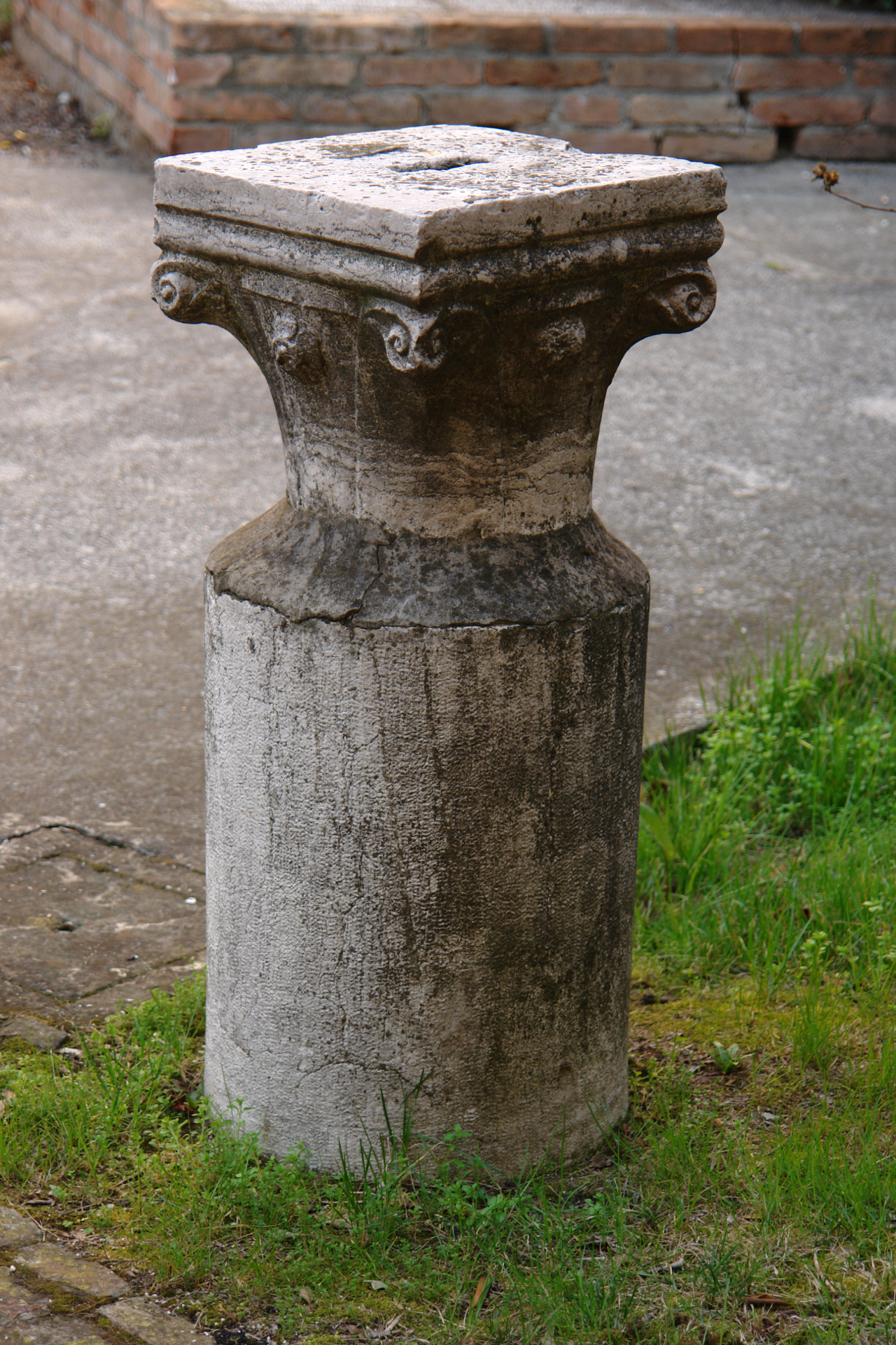 colonna, frammento - ambito veneziano (secc. XIV-XVI)
