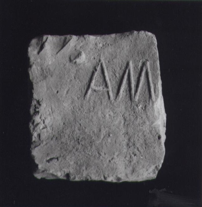 mattone sesquipedale (inizio sec. I d.C)