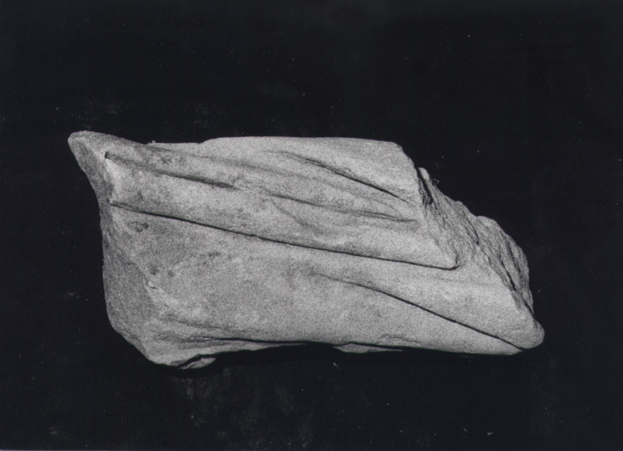 personaggi: personaggio non identificabile (statua/ frammento) (secc. I d.C./ II d.C)