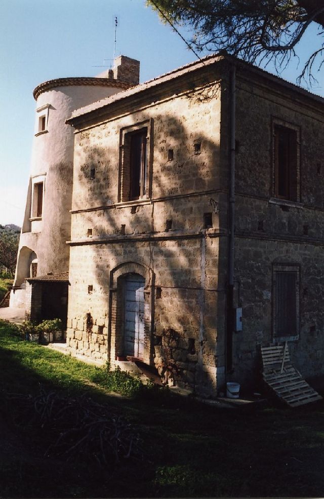 Masseria Magliano (masseria, fortificata) - Larino (CB)  