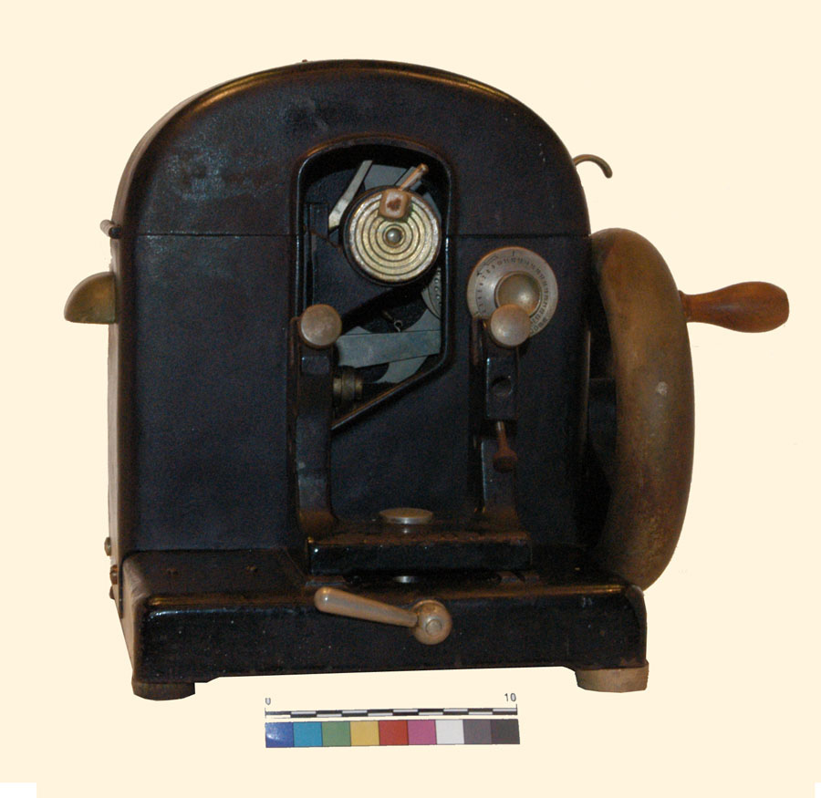 Rastelli (Microtomo, rotativo) (1930)