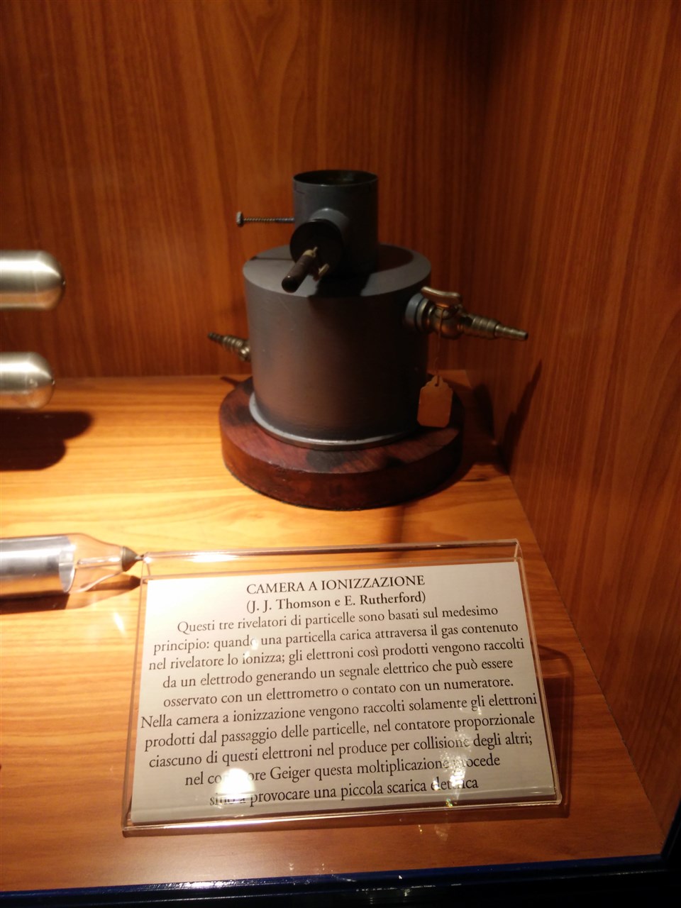 camera a ionizzazione, CAMERA A IONIZZAZIONE (1930 ca)