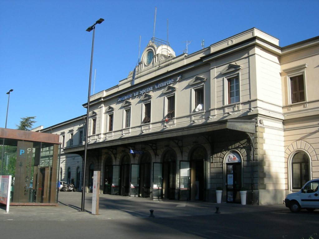 Stazione Ferroviaria di La Spezia Centrale (stazione, ferroviaria) - La Spezia (SP) 