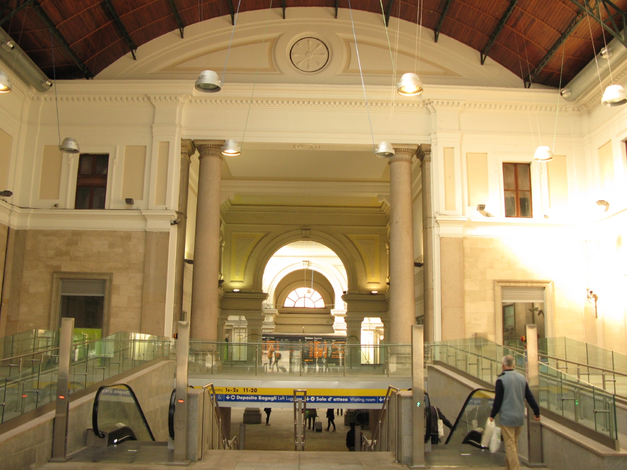 Stazione Piazza Principe (stazione, ferroviaria) - Genova (GE)  <br>Condizioni d'uso: <a class='link-esterno' href='https://docs.italia.it/italia/icdp/icdp-pnd-circolazione-riuso-docs/it/v1.0-giugno-2022/testo-etichetta-BCS.html' target='_bcs'>Beni Culturali Standard (BCS)</a>