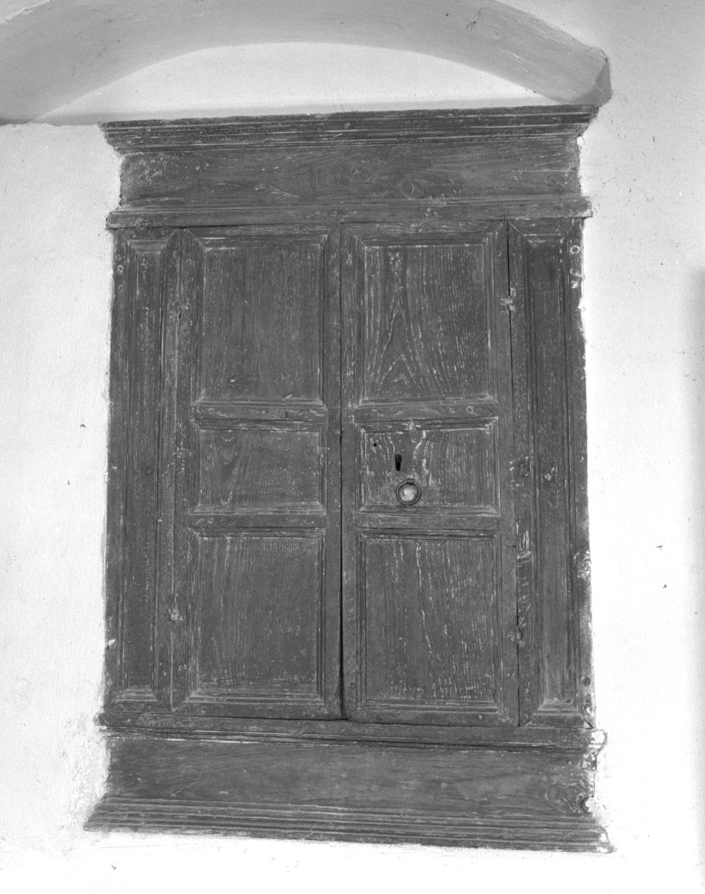 armadietto a muro - bottega toscana (sec. XVIII)