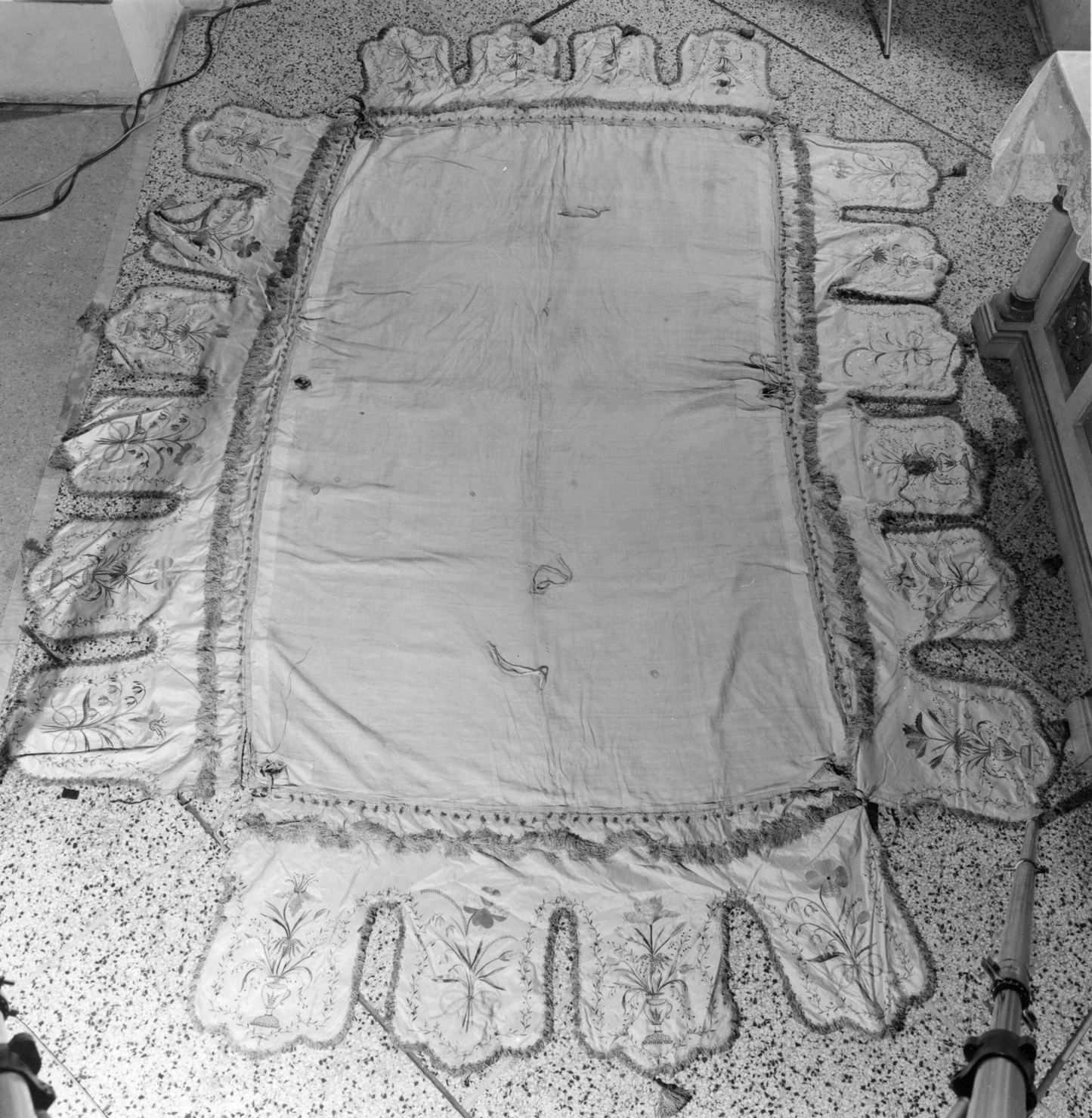 baldacchino processionale - manifattura italiana (prima metà sec. XIX)