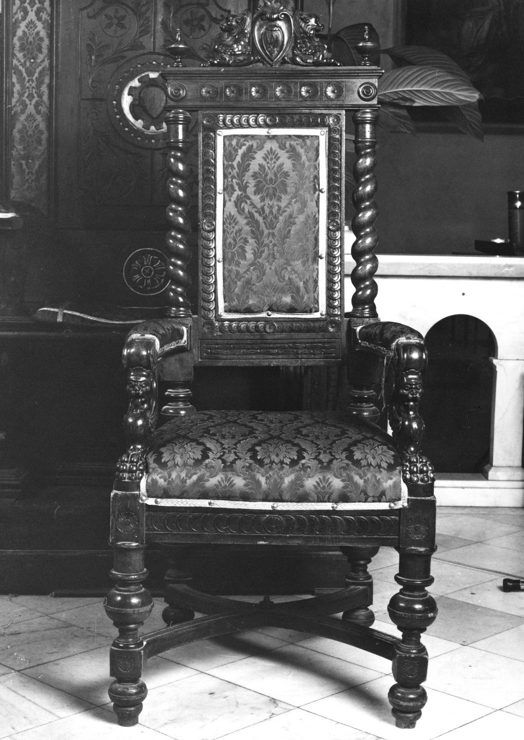 sedia, serie - bottega toscana (primo quarto sec. XX)