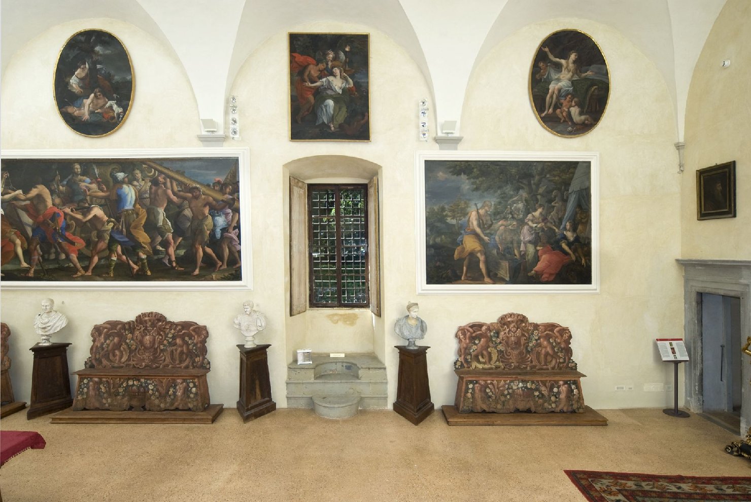 cassapanca, elemento d'insieme - bottega Italia centrale (seconda metà sec. XVII)