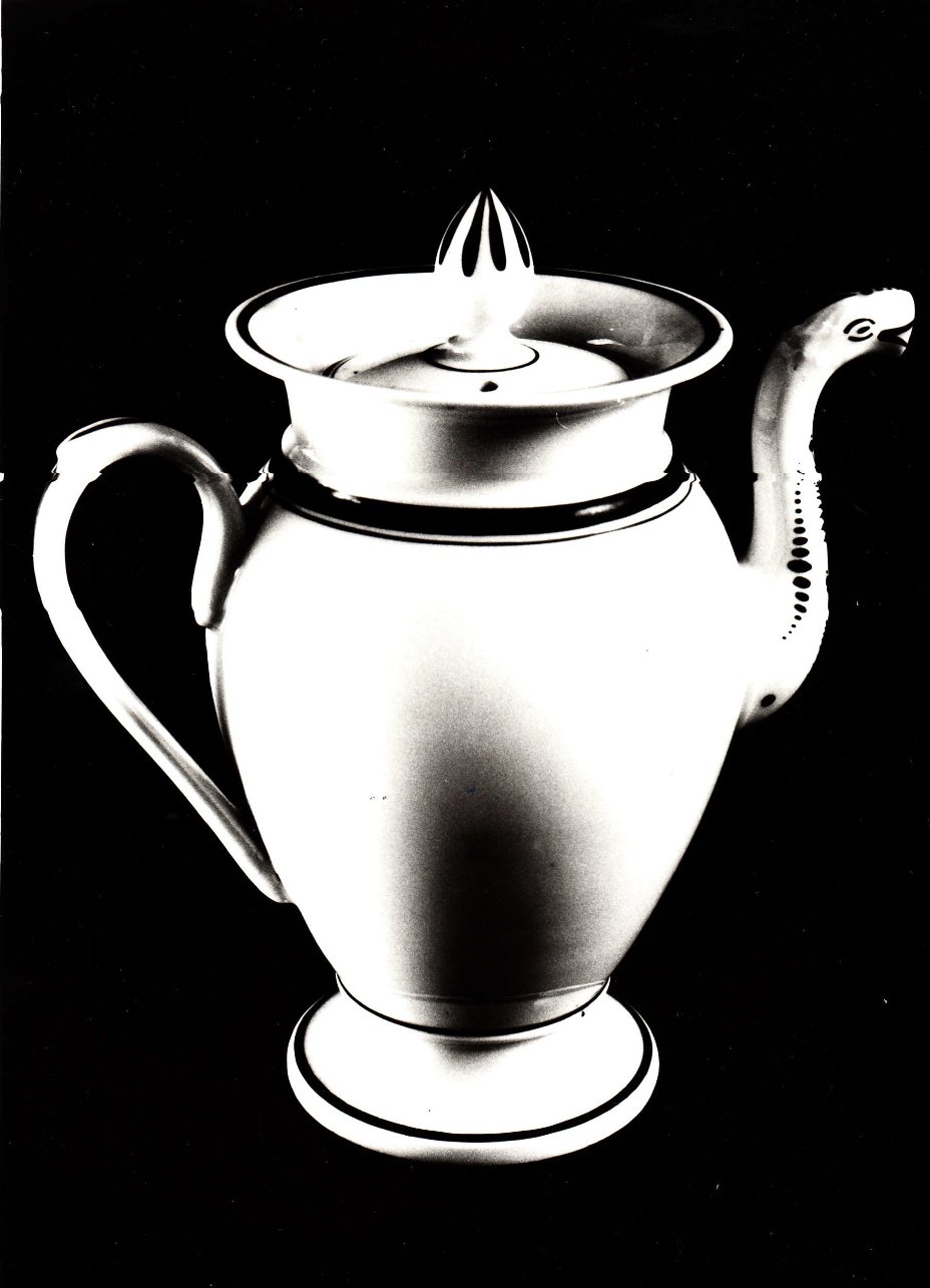 soggetto assente (caffettiera, elemento d'insieme) - bottega Italia centrale (seconda metà sec. XIX)