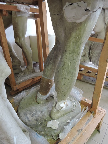 Idolino di Pesaro, Statua porta lucerna (statua) - produzione Italia centro-settentrionale (secc. XVIII/XX)
