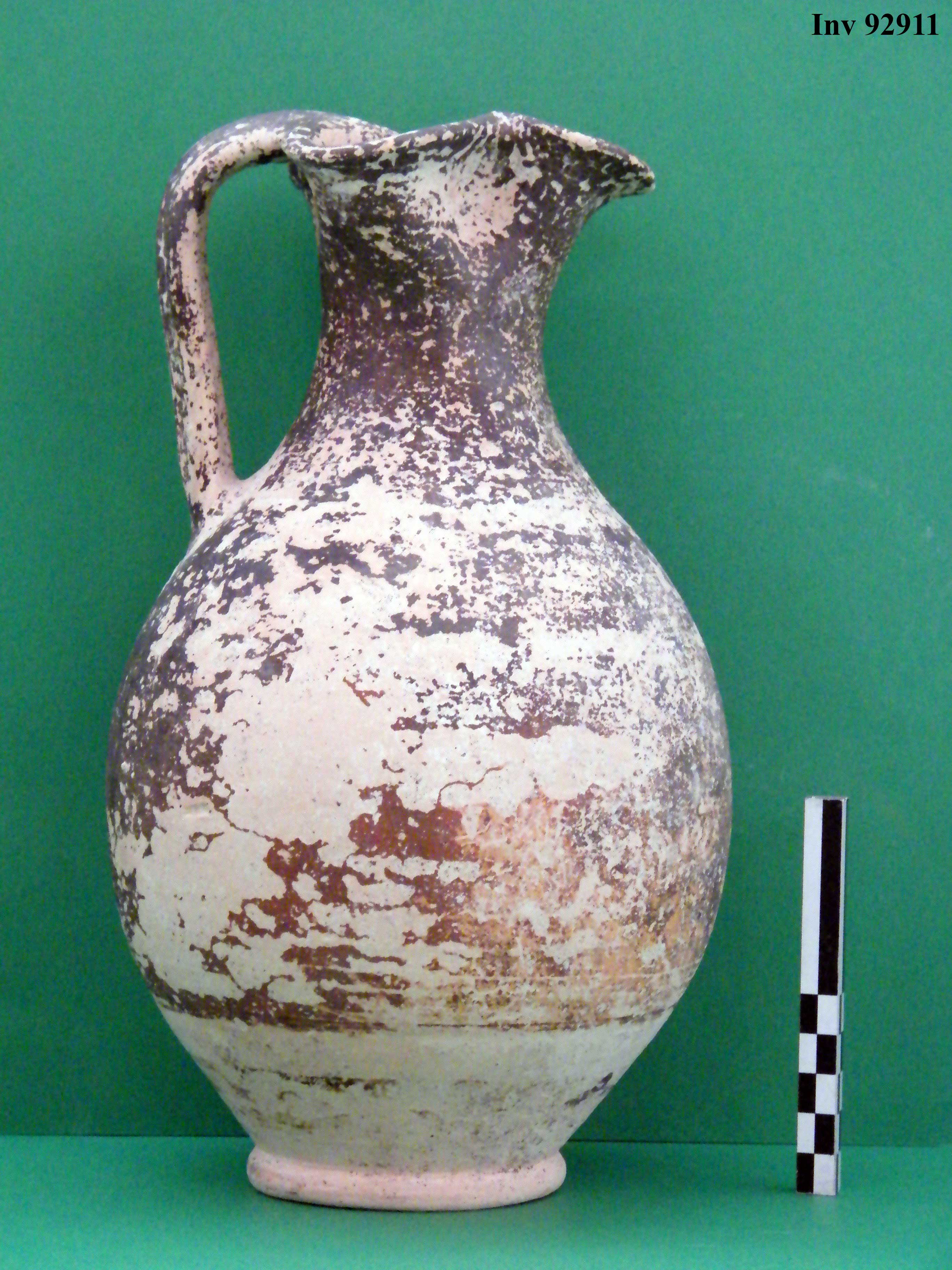 oinochoe, a bocca trilobata - fine Piceno V (fine V a.C)