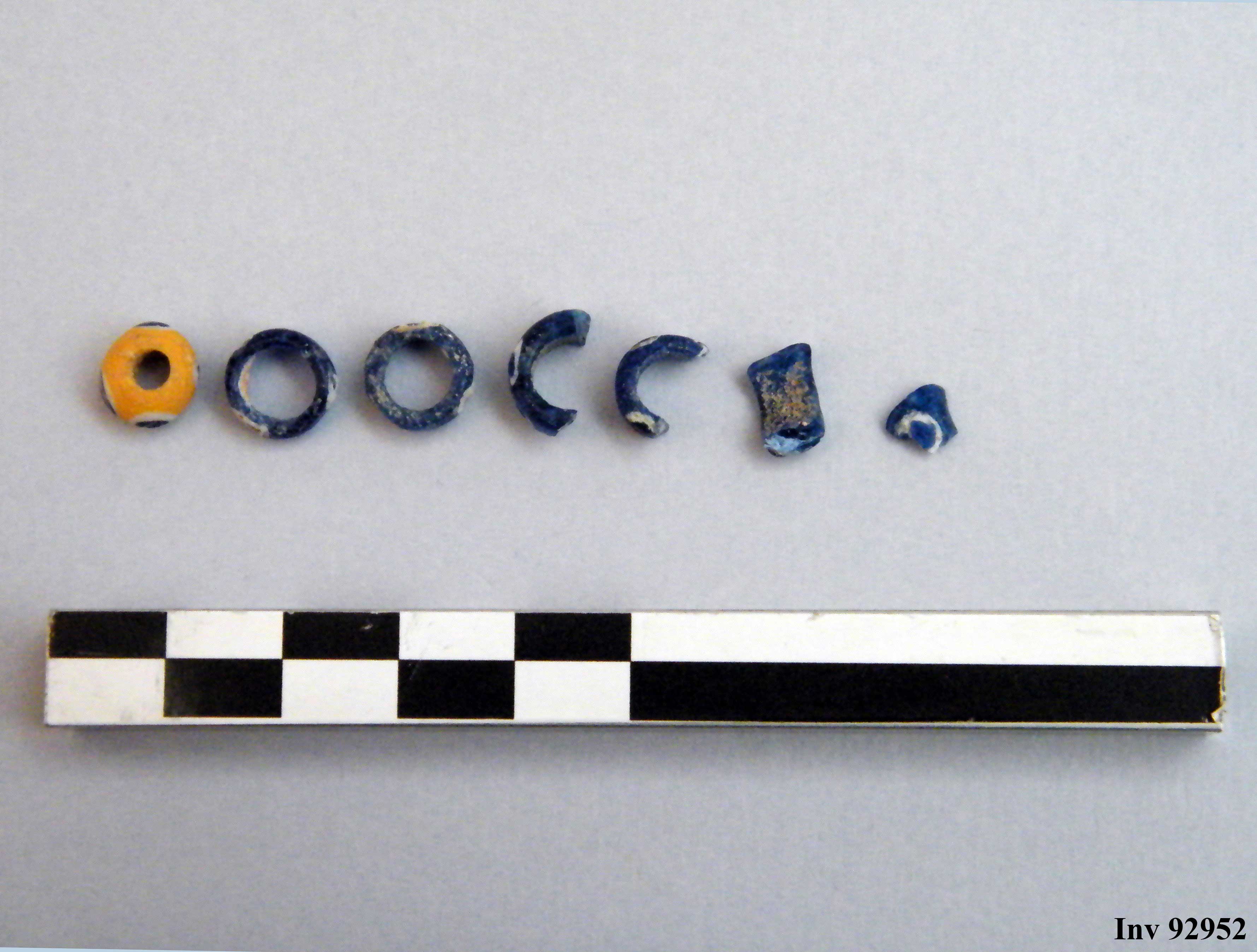 vago/ serie, a occhioni (metà VI a.C)