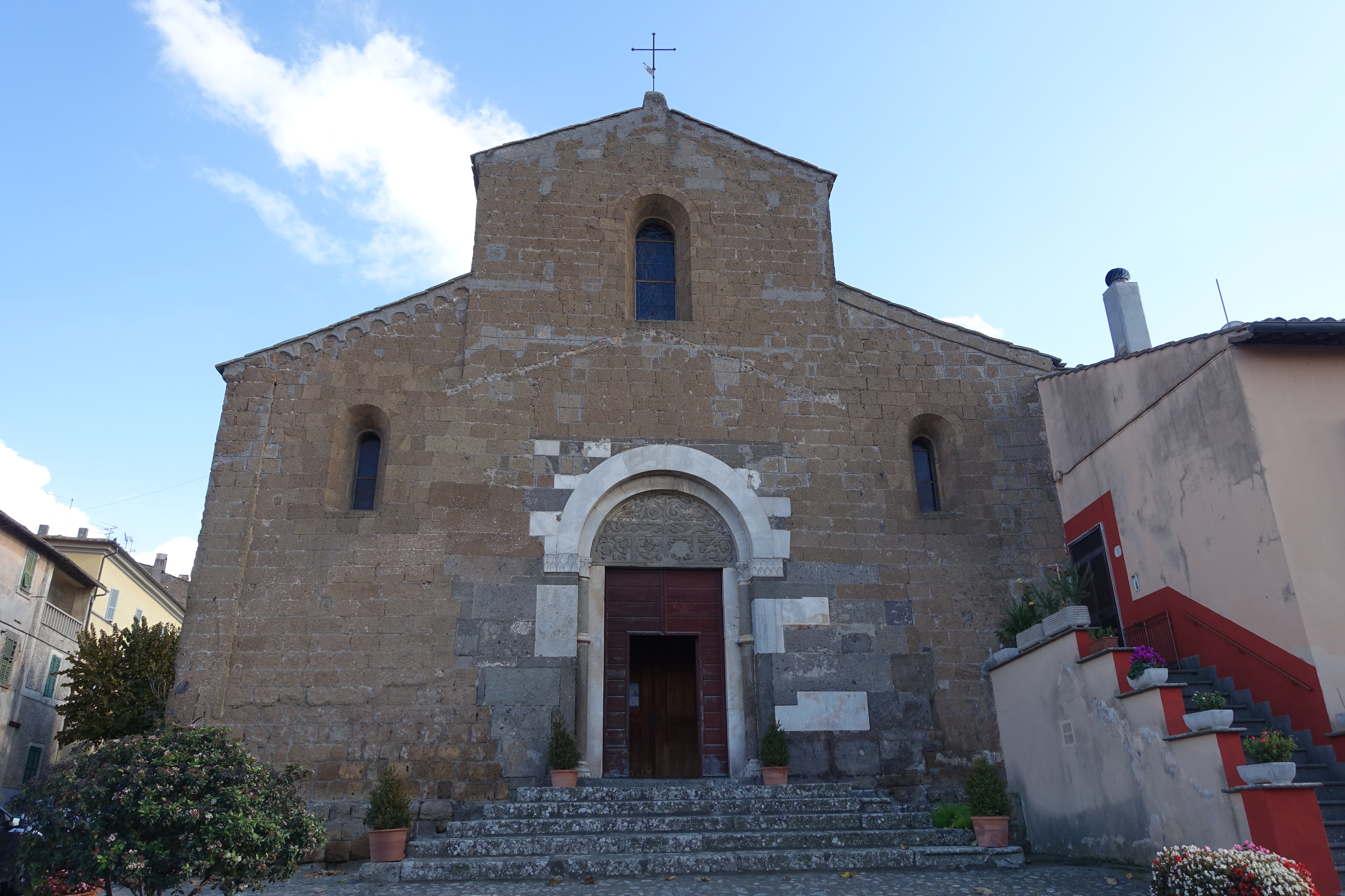 Basilica di San Francesco a Vetralla (chiesa) - Vetralla (VT) 