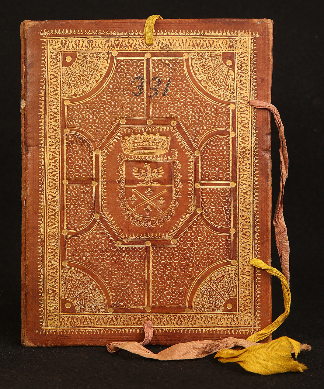 legatura piena - alle armi, opera isolata - ambito italiano (seconda metà XVII)