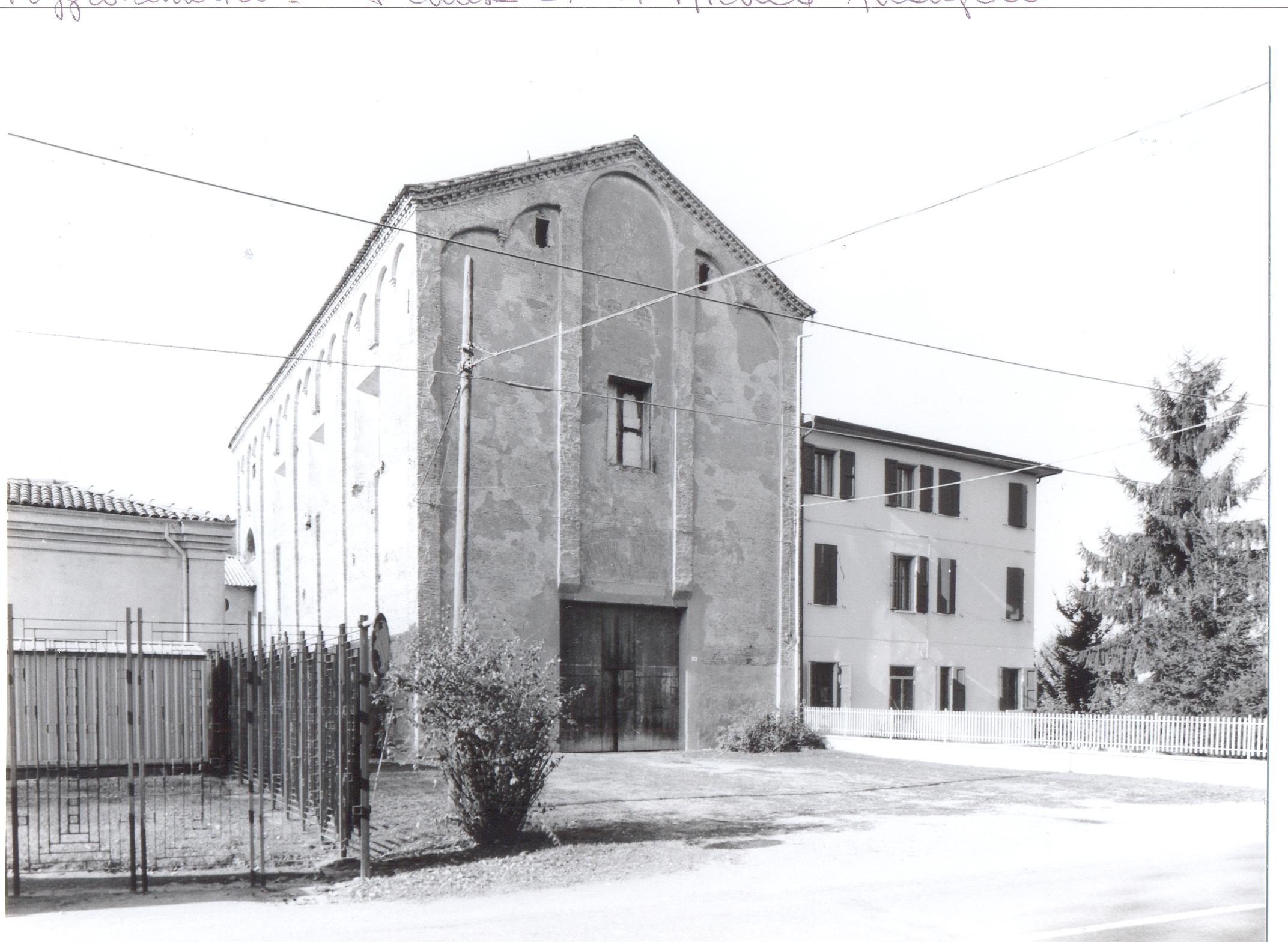 Chiesa di S. Michele Arcangelo (edilizia religiosa complessa a corpi aggregati, chiesastica) - Poggio Renatico (FE) 