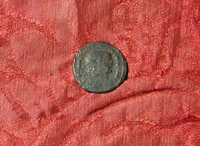 moneta - nummus - ambito romano imperiale (sec. III d.C)
