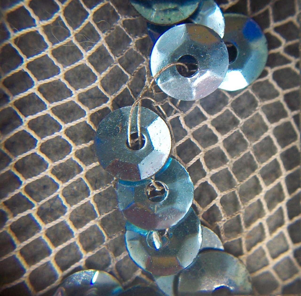 decorazione a ricamo, frammento di Genoni Rosa (attribuito) - ambito milanese (inizio sec. XX)