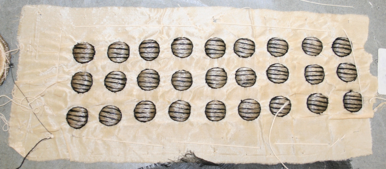 decorazione a ricamo, frammento di Genoni Rosa (attribuito) (primo quarto sec. XX)