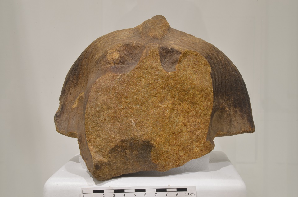 statua, testa di Faraone (II millennio a.C)