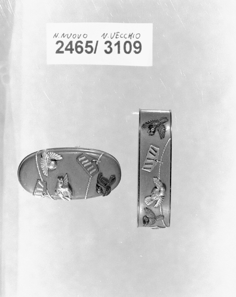 elementi decorativi (fuchi, opera isolata) - ambito giapponese (secc. XVI/ XIX)