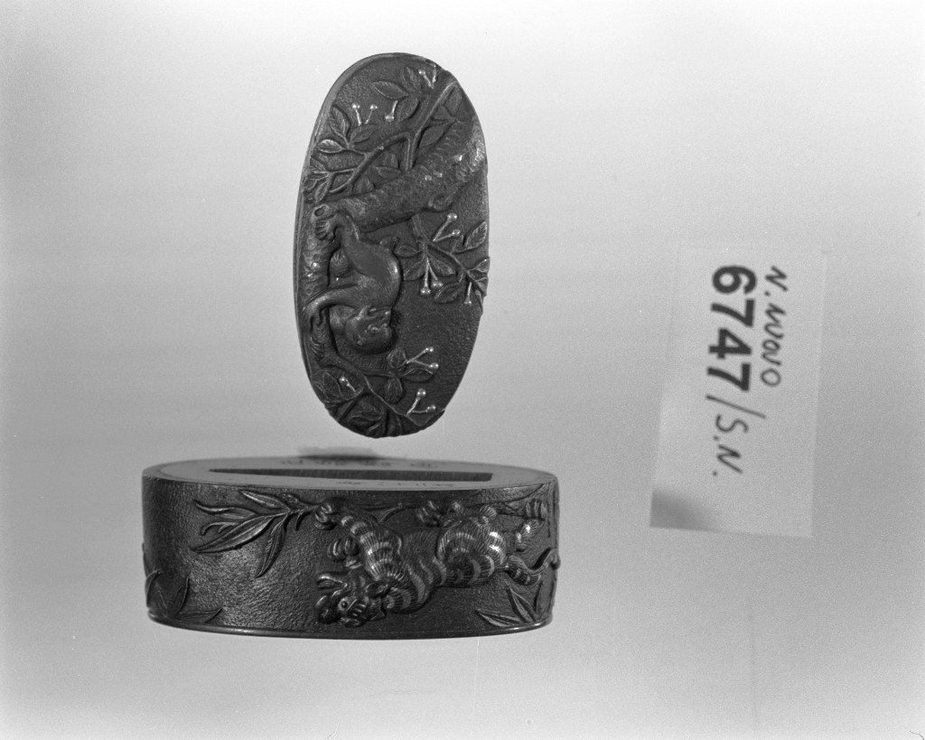 elementi decorativi (fuchi, opera isolata) di Katsura Sorin (sec. XIX)