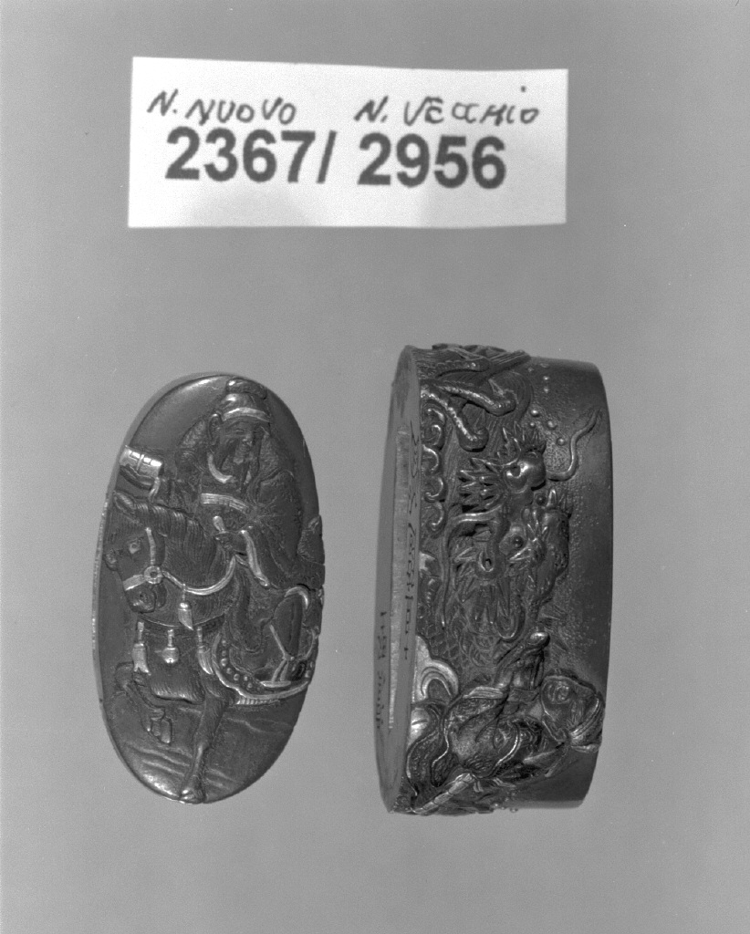 elementi decorativi (fuchi, opera isolata) di Hamano Naoyuki (secc. XVI/ XIX)